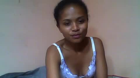 sylvaniah01 online show from 05-19-26, 06:03