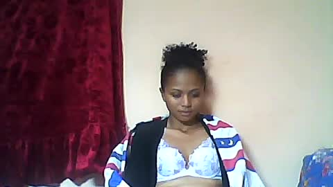 sylvaniah01 online show from 05-27-26, 03:03