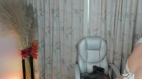    online show from 06-16-26, 12:30