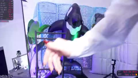Snapshot of sylvie_fey chatting on 06-21-26, 12:46 Sylvie online show from 06-21-26, 12:46