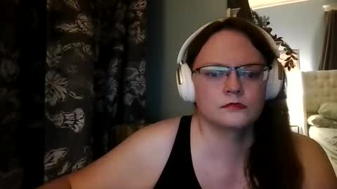 sylviexxxfun online show from 06-09-26, 03:40