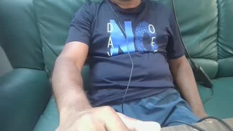 symond_jns online show from 04-01-26, 09:43