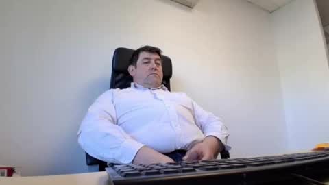 Snapshot of sympa_trique chatting on 04-23-26, 08:57 sympa_trique online show from 04-23-26, 08:57