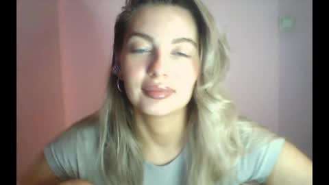 Snapshot of syrami chatting on 04-25-26, 04:37 syrami online show from 04-25-26, 04:37