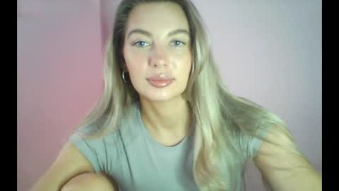Snapshot of syrami chatting on 04-27-26, 05:16 syrami online show from 04-27-26, 05:16