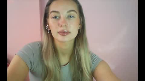Snapshot of syrami chatting on 05-26-26, 11:50 syrami online show from 05-26-26, 11:50