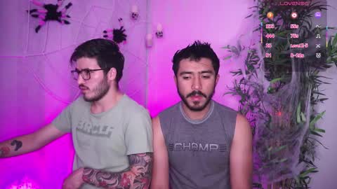 t0ny_wylie online show from 10-22-25, 09:14