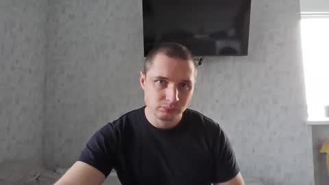 Snapshot of t30t chatting on 11-10-25, 06:23 Den online show from 11-10-25, 06:23