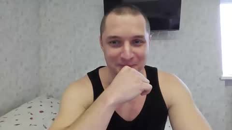 Snapshot of t30t chatting on 11-28-25, 06:38 Den online show from 11-28-25, 06:38