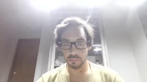 Snapshot of t_fuenzalida chatting on 01-09-26, 04:15 t_fuenzalida online show from 01-09-26, 04:15