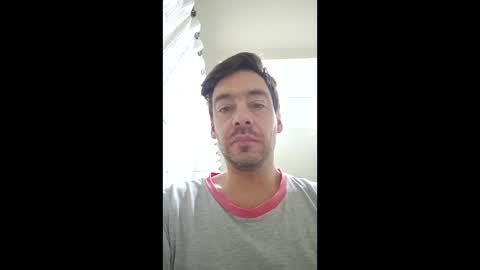 Snapshot of t_fuenzalida chatting on 05-20-26, 08:42 t_fuenzalida online show from 05-20-26, 08:42
