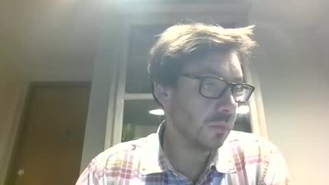 Snapshot of t_fuenzalida chatting on 06-11-26, 06:00 t_fuenzalida online show from 06-11-26, 06:00