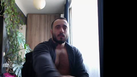 Huracane online show from 01-25-25, 12:05