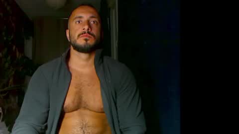 Huracane online show from 10-10-25, 05:45