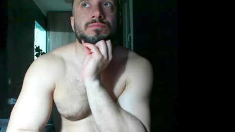 Huracane online show from 03-24-26, 05:29