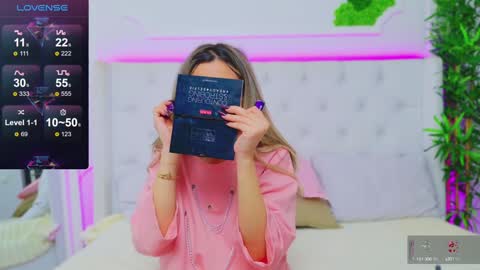 Arianna online show from 12-12-24, 04:32