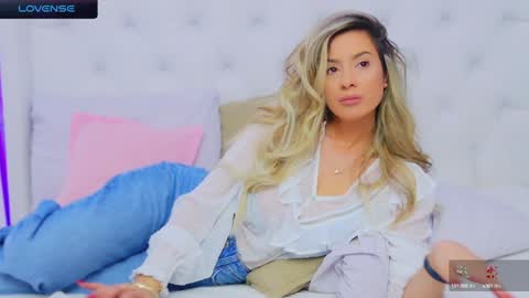 Arianna online show from 12-21-24, 05:18