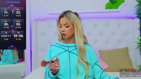 Arianna online show from 01-17-25, 01:46