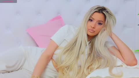 Arianna online show from 01-29-25, 04:41