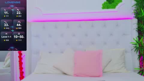 Arianna online show from 02-12-25, 01:27