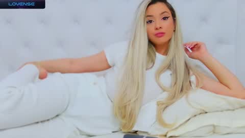 Arianna online show from 02-24-25, 04:15