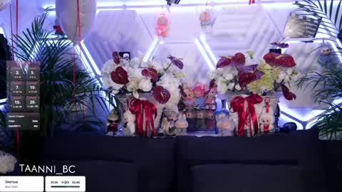 Snapshot of taanni_bc chatting on 09-11-25, 09:59 TAANNI online show from 09-11-25, 09:59