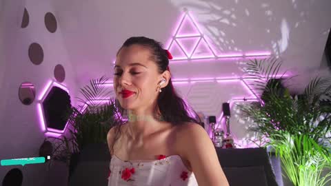 Snapshot of taanni_bc chatting on 11-13-25, 11:14 TAANNI online show from 11-13-25, 11:14