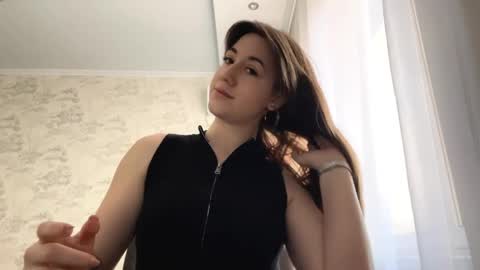 Snapshot of tabathasperanza chatting on 05-17-26, 09:06 Nika online show from 05-17-26, 09:06