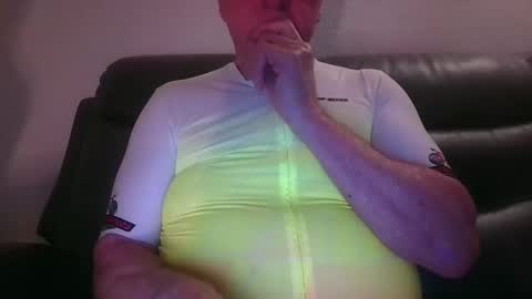 tacrunner66_ online show from 11-21-25, 03:22