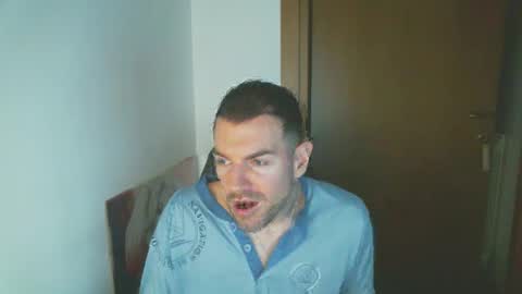 Snapshot of taf1989 chatting on 12-04-24, 05:38 taf1989 online show from 12-04-24, 05:38