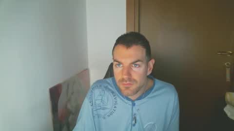 Snapshot of taf1989 chatting on 12-11-24, 05:21 taf1989 online show from 12-11-24, 05:21