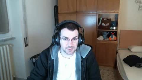 Snapshot of taf1989 chatting on 03-22-26, 01:31 taf1989 online show from 03-22-26, 01:31