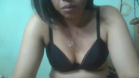 Snapshot of tahiniah chatting on 10-27-25, 06:45 tahiniah online show from 10-27-25, 06:45