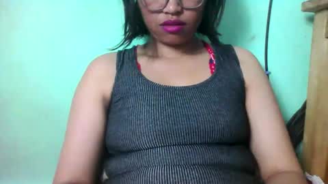 Snapshot of tahiniah chatting on 11-20-25, 04:56 tahiniah online show from 11-20-25, 04:56