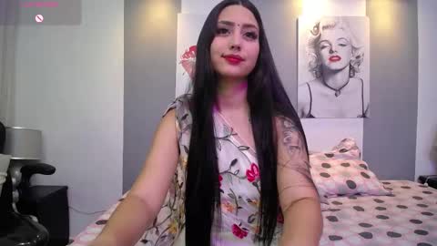 Snapshot of tahira__ chatting on 12-02-25, 12:32 Tahira online show from 12-02-25, 12:32