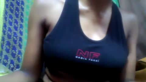 Snapshot of tahiriniah chatting on 02-15-25, 02:55 tahiriniah online show from 02-15-25, 02:55