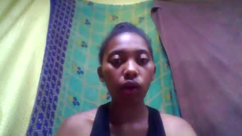 Snapshot of tahiriniah chatting on 02-15-25, 06:01 tahiriniah online show from 02-15-25, 06:01