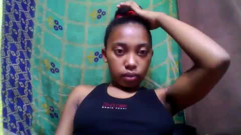 Snapshot of tahiriniah chatting on 02-17-25, 07:58 tahiriniah online show from 02-17-25, 07:58