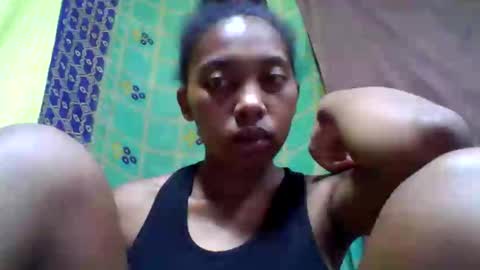 Snapshot of tahiriniah chatting on 02-17-25, 09:30 tahiriniah online show from 02-17-25, 09:30