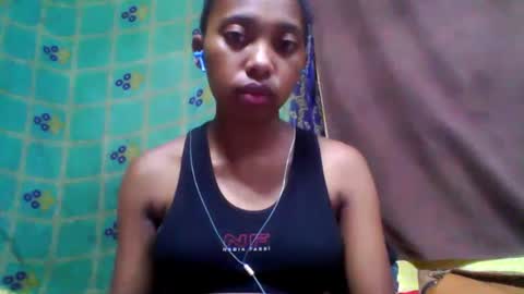 Snapshot of tahiriniah chatting on 02-19-25, 02:55 tahiriniah online show from 02-19-25, 02:55