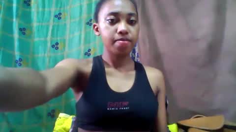 Snapshot of tahiriniah chatting on 02-20-25, 07:34 tahiriniah online show from 02-20-25, 07:34
