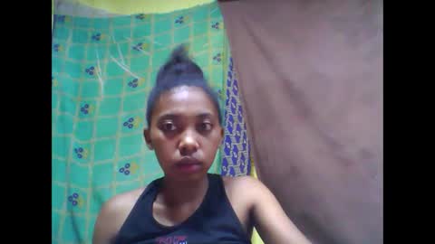 Snapshot of tahiriniah chatting on 02-21-25, 03:23 tahiriniah online show from 02-21-25, 03:23