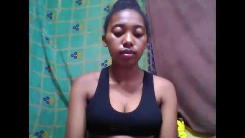 Snapshot of tahiriniah chatting on 02-21-25, 05:31 tahiriniah online show from 02-21-25, 05:31