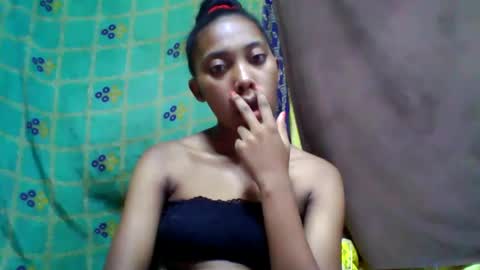 Snapshot of tahiriniah chatting on 02-28-25, 11:58 tahiriniah online show from 02-28-25, 11:58