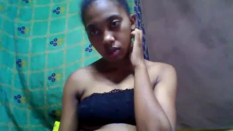 Snapshot of tahiriniah chatting on 02-28-25, 07:35 tahiriniah online show from 02-28-25, 07:35