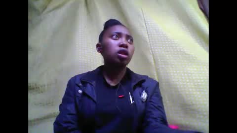 Snapshot of tahiriniah chatting on 09-10-25, 07:30 tahiriniah online show from 09-10-25, 07:30