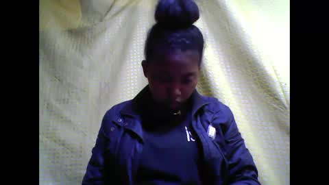 Snapshot of tahiriniah chatting on 09-12-25, 02:55 tahiriniah online show from 09-12-25, 02:55