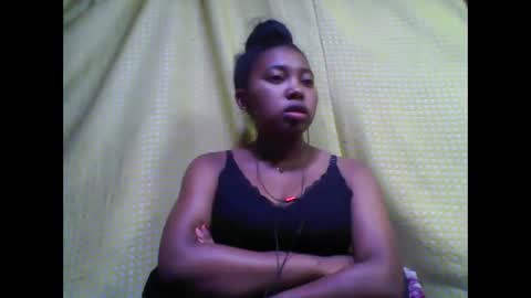 Snapshot of tahiriniah chatting on 09-14-25, 03:11 tahiriniah online show from 09-14-25, 03:11