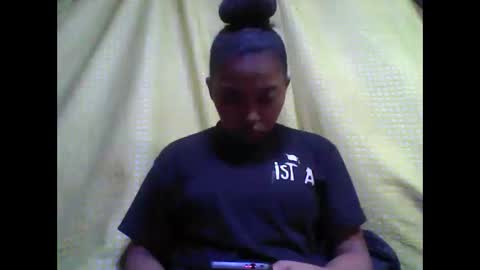 Snapshot of tahiriniah chatting on 09-18-25, 09:55 tahiriniah online show from 09-18-25, 09:55
