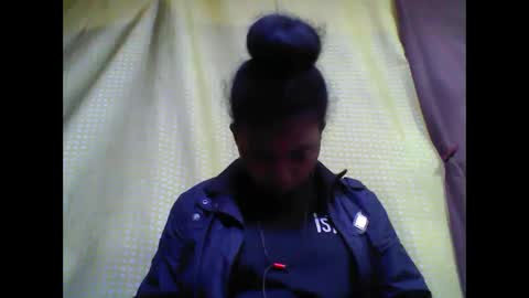 Snapshot of tahiriniah chatting on 10-06-25, 03:15 tahiriniah online show from 10-06-25, 03:15
